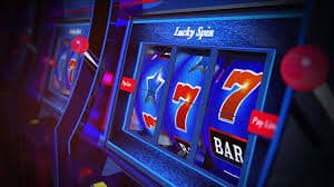 Ruang live casino interaktif dengan dealer live di studio